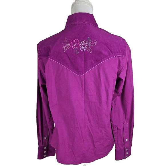 i.e Relaxed Vintage Purple Cowgirl Shirt Cottagecore Floral Crochet Western 12. - Picture 3 of 9